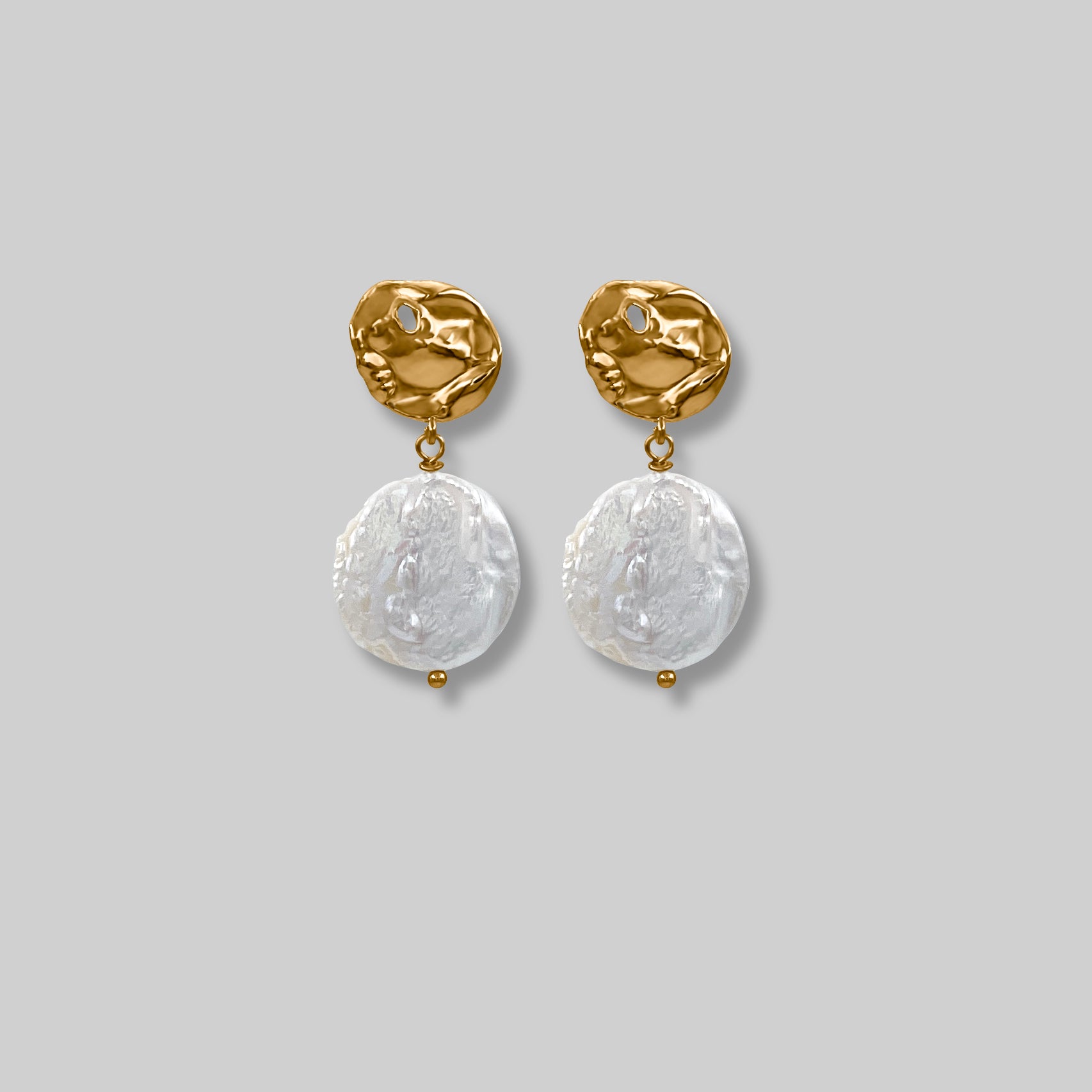Disk Natural Pearl Drop Earrings