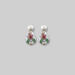 Dainty Flower Drop Earrings