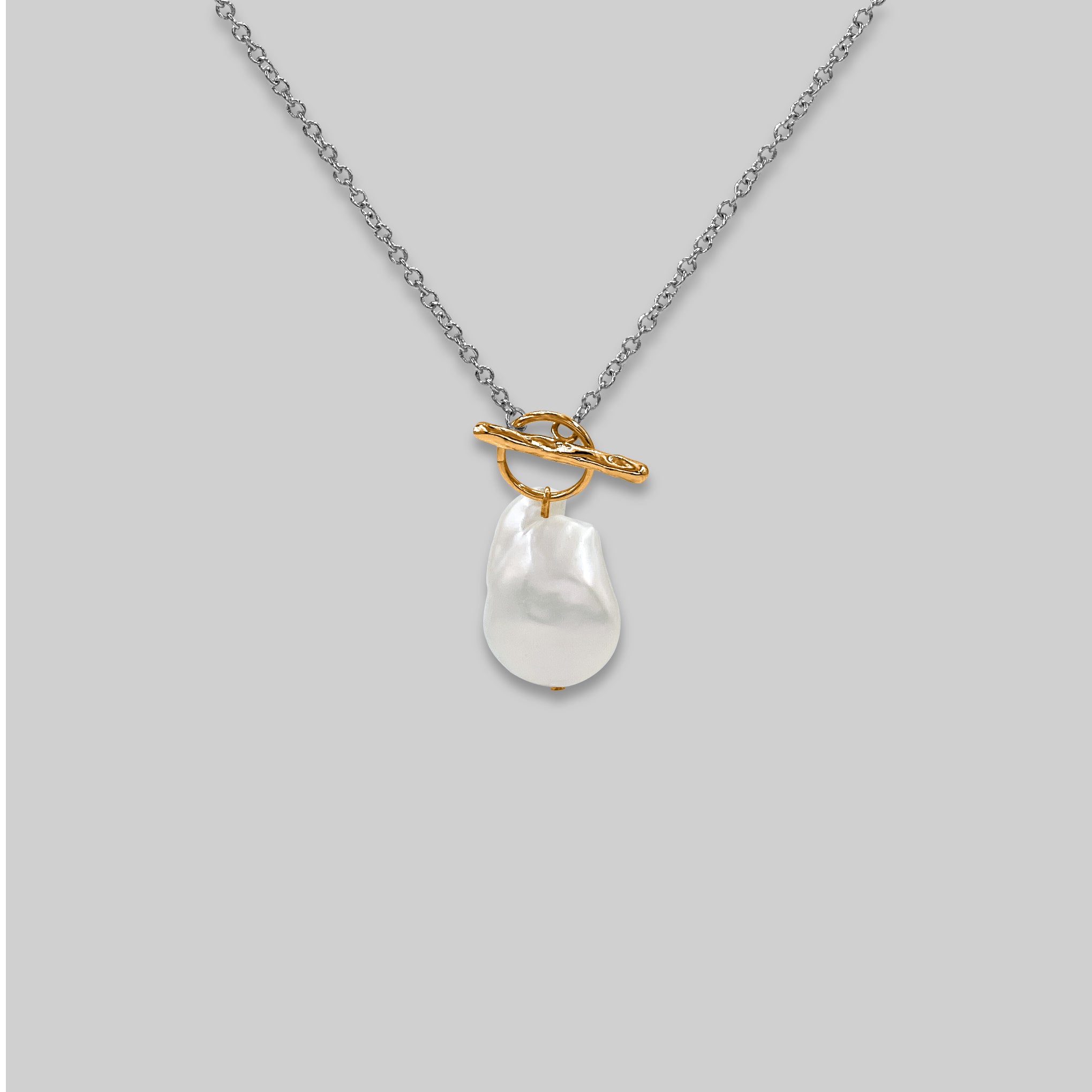 Dainty Chain Toggle Clasp Lariat Necklace – Sphera Milano